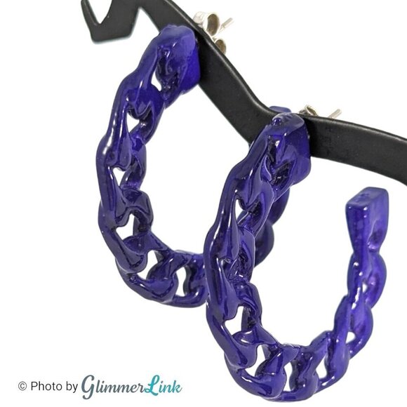Retro Purple Enameled Curb Style Chain Hoop Pierced Earrings - Picture 3 of 8
